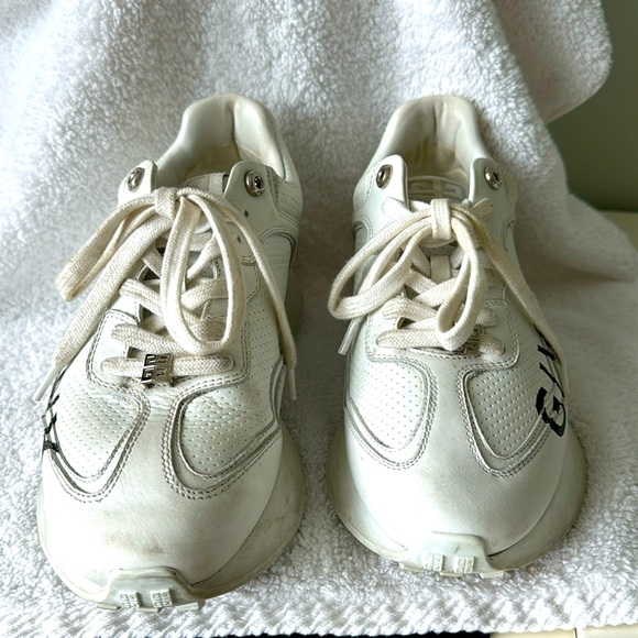 Givenchy runner sneaker - Picture 1 of 6